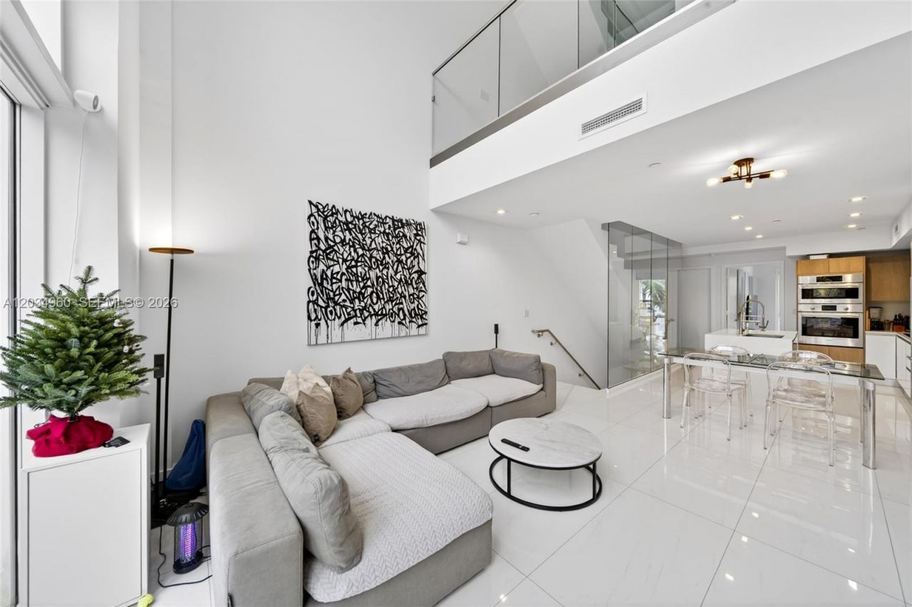 455 NE 39th , Unit 311, Miami, FL 33137 Photo