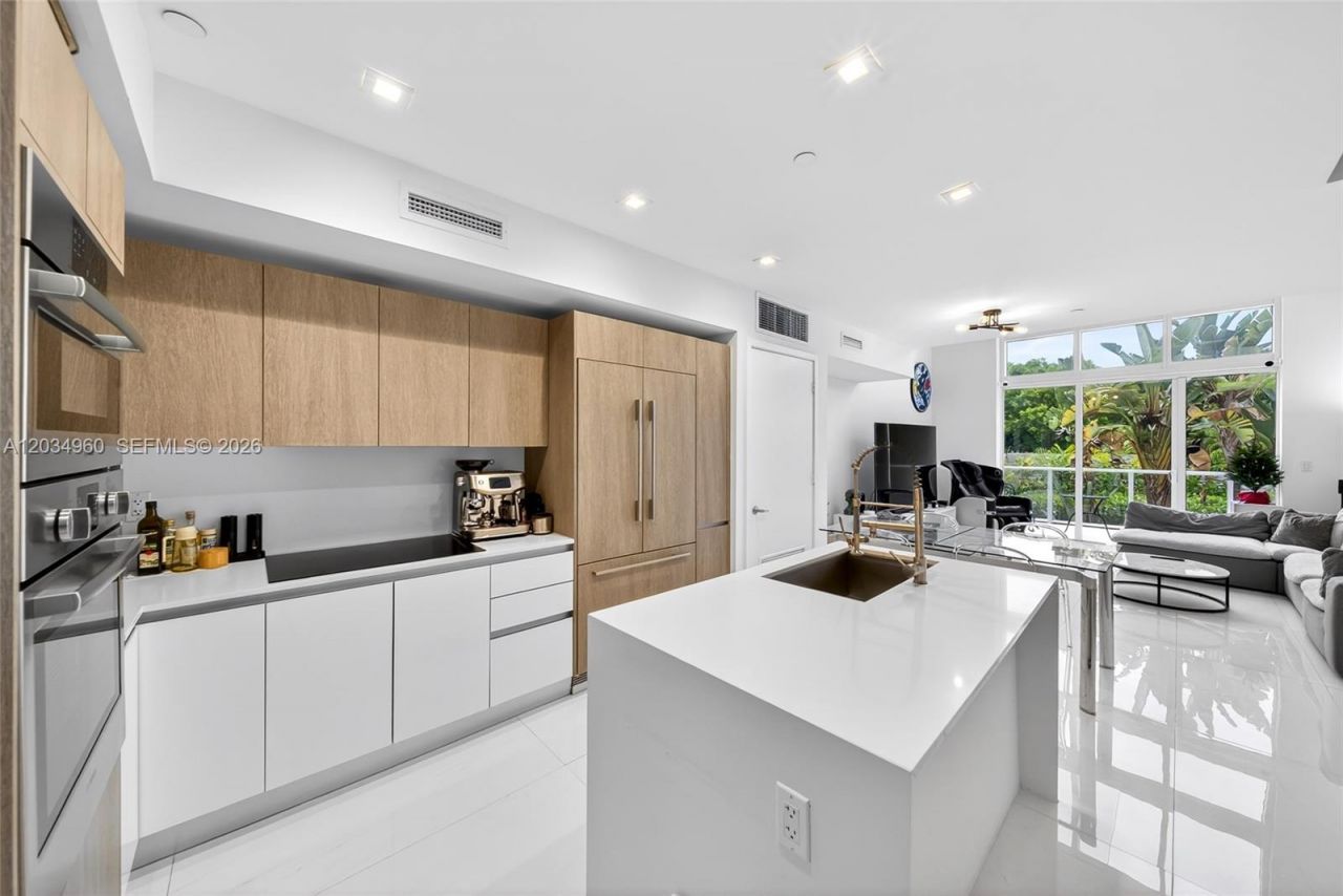 455 NE 39th , Unit 311, Miami, FL 33137 Photo