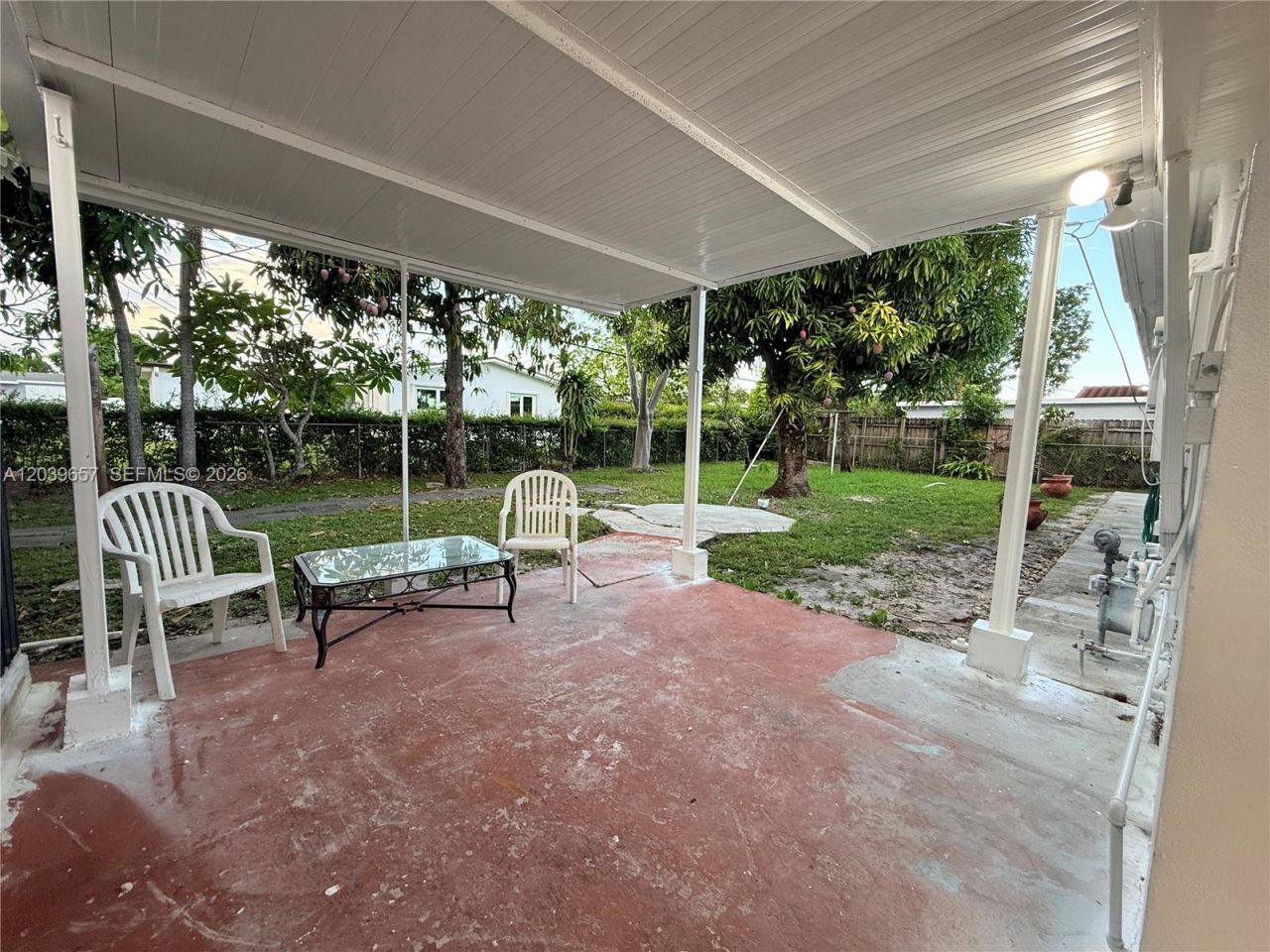 561 W 39th St , Unit n/a, Hialeah, FL 33012 Photo