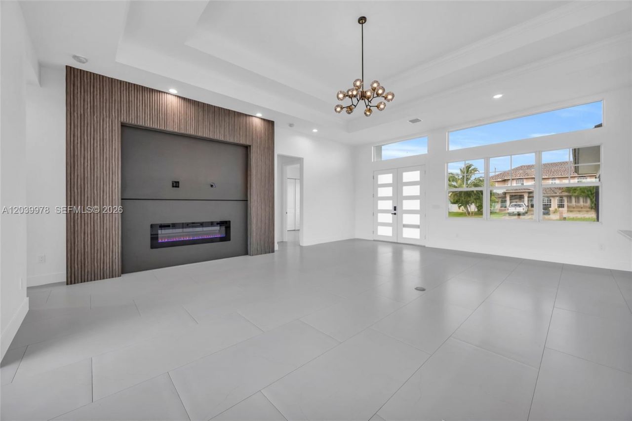 121 SW Sea Lion Rd , Port Saint Lucie, FL 34953 Photo
