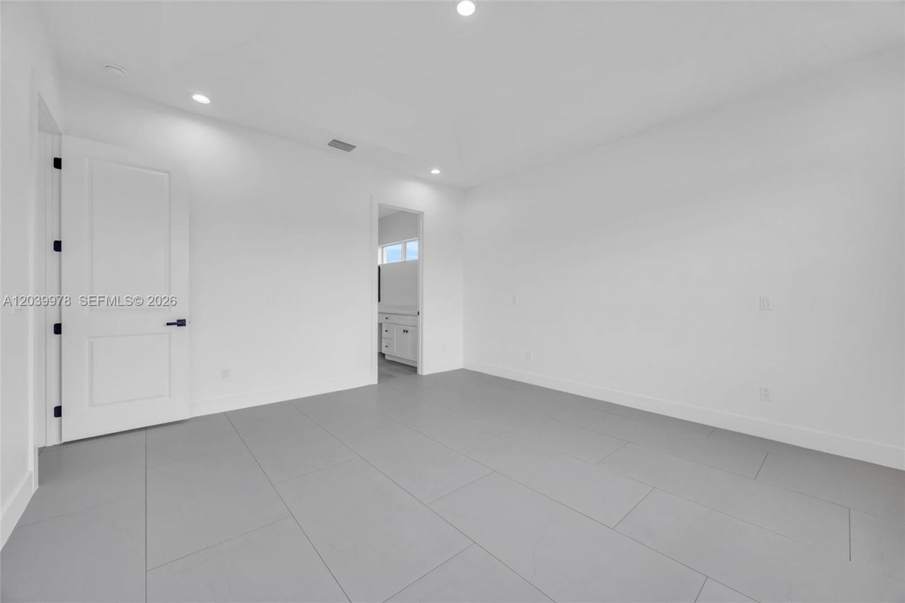 121 SW Sea Lion Rd , Port Saint Lucie, FL 34953 Photo
