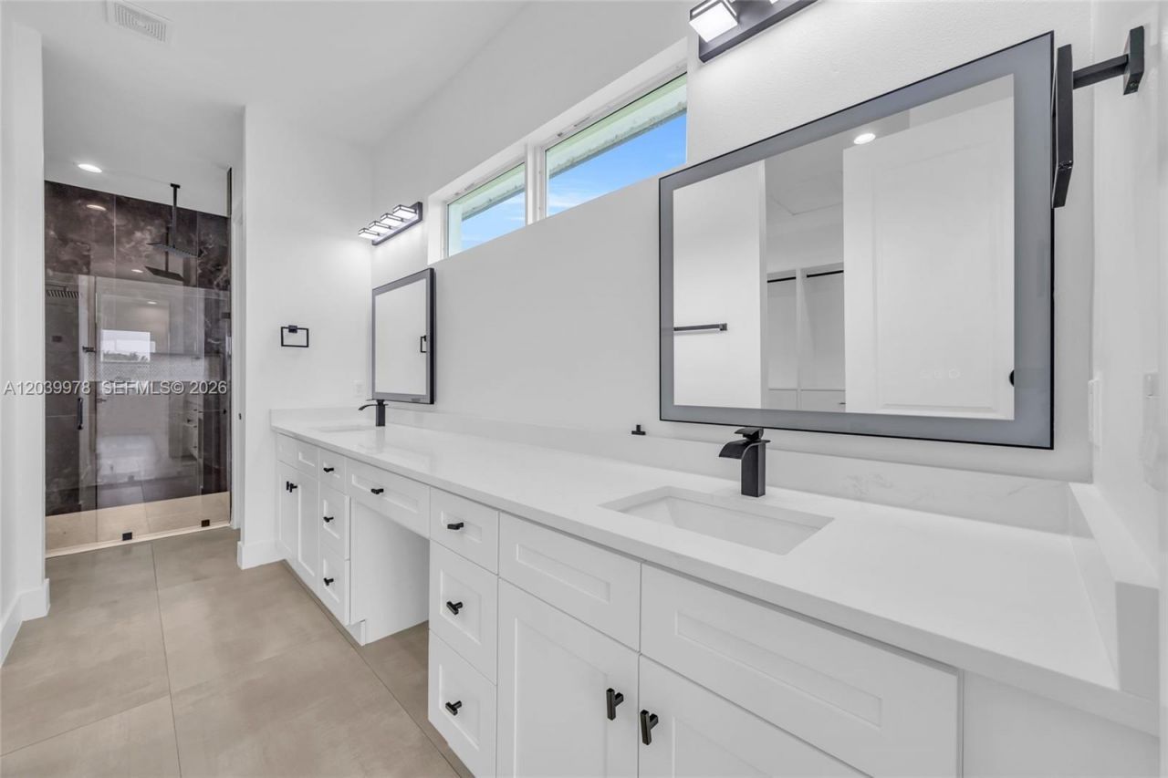 121 SW Sea Lion Rd , Port Saint Lucie, FL 34953 Photo
