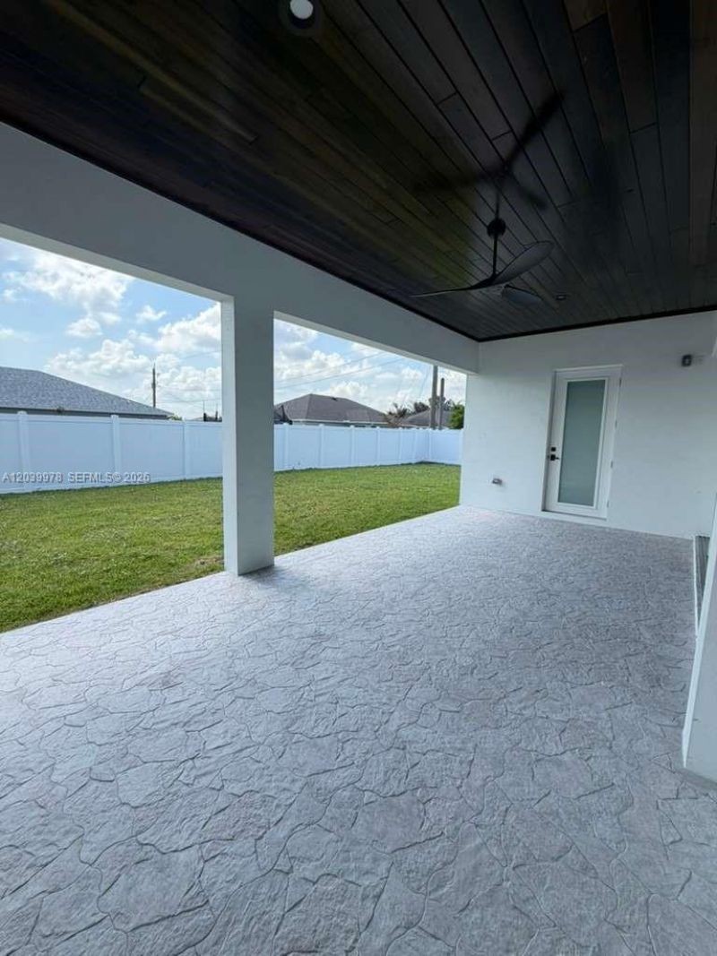 121 SW Sea Lion Rd , Port Saint Lucie, FL 34953 Photo