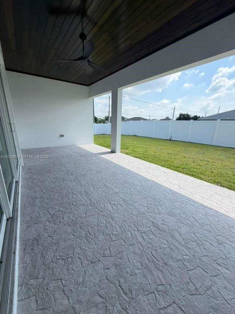 121 SW Sea Lion Rd , Port Saint Lucie, FL 34953 Photo