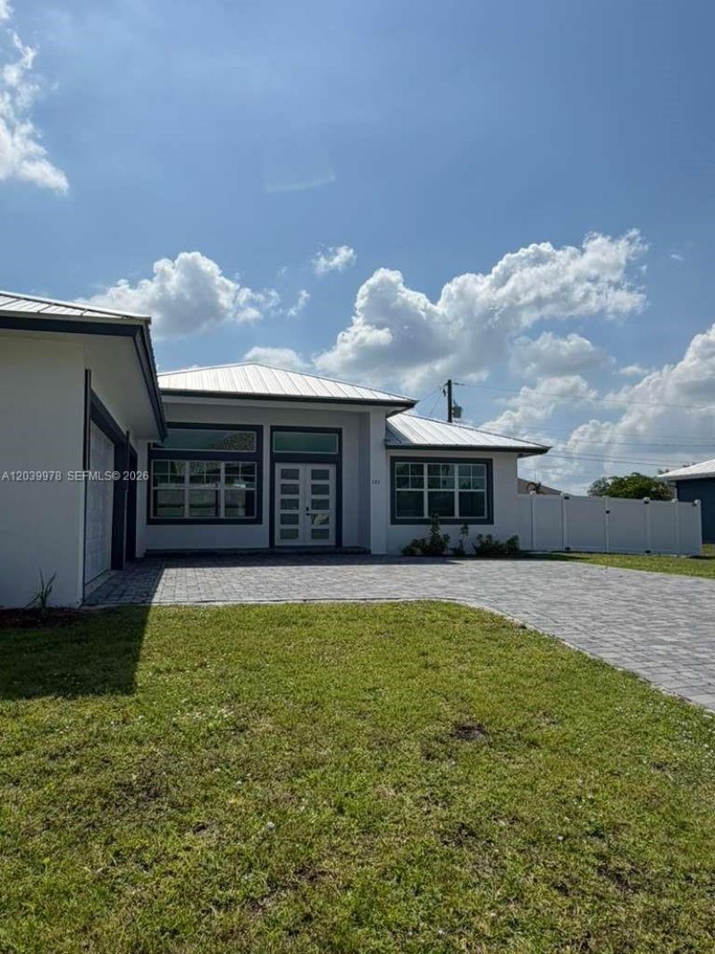 121 SW Sea Lion Rd , Port Saint Lucie, FL 34953 Photo