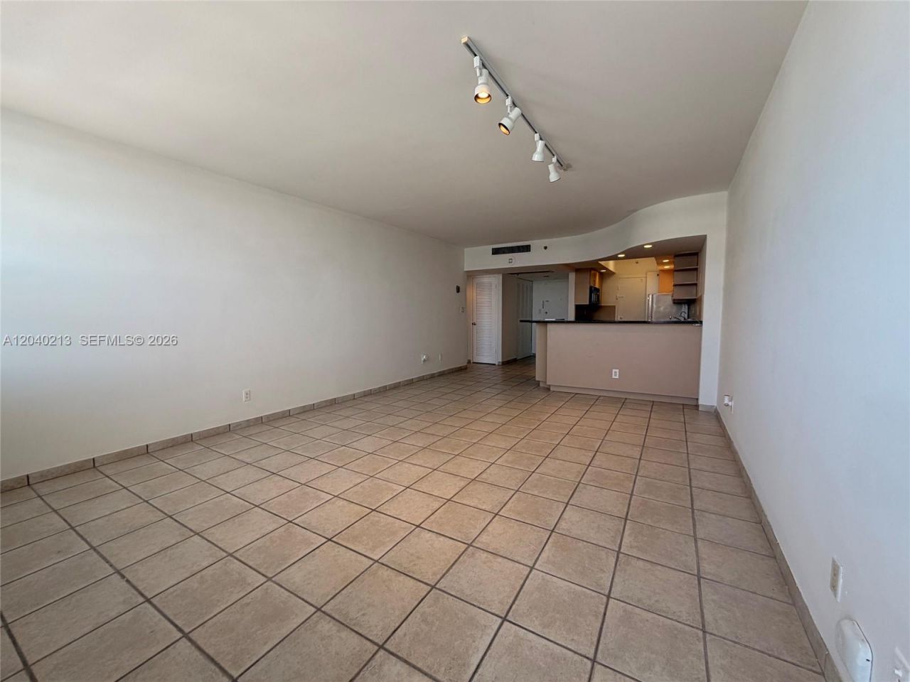 100 Lincoln Rd , Unit 1410, Miami Beach, FL 33139 Photo