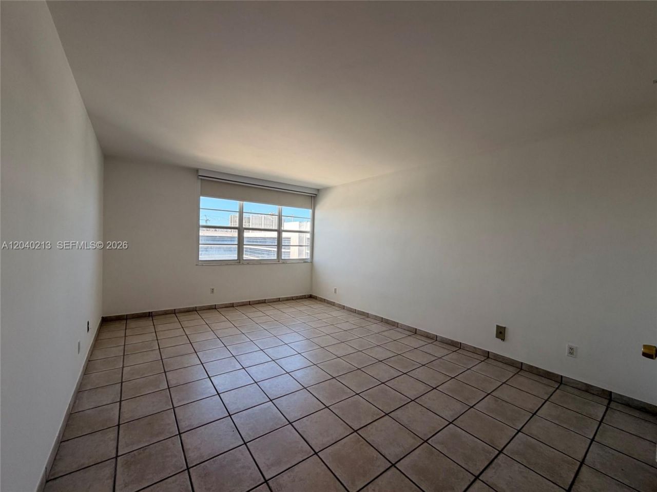 100 Lincoln Rd , Unit 1410, Miami Beach, FL 33139 Photo