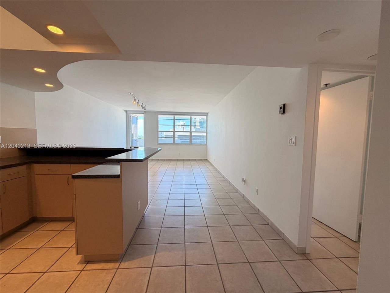 100 Lincoln Rd , Unit 1410, Miami Beach, FL 33139 Photo
