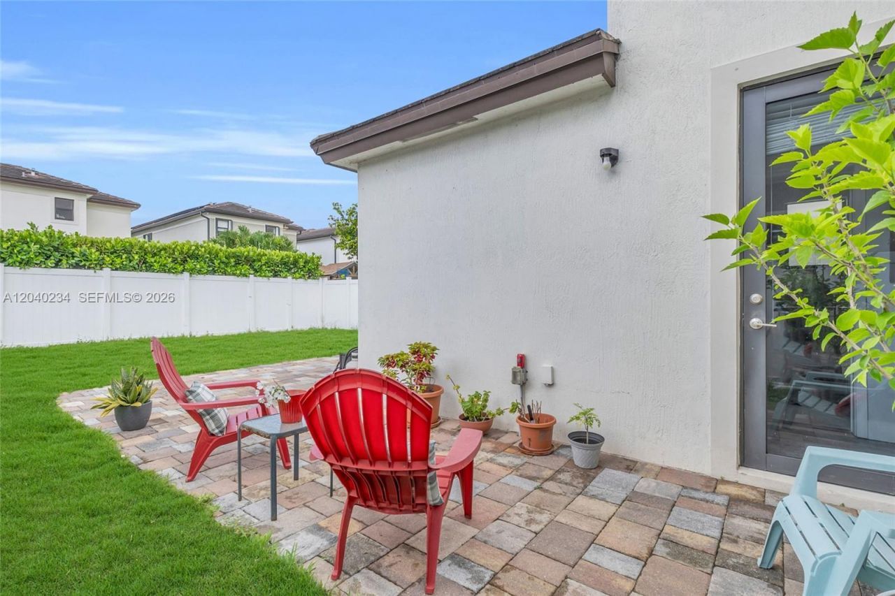 3416 W 109th Pl , Hialeah, FL 33018 Photo