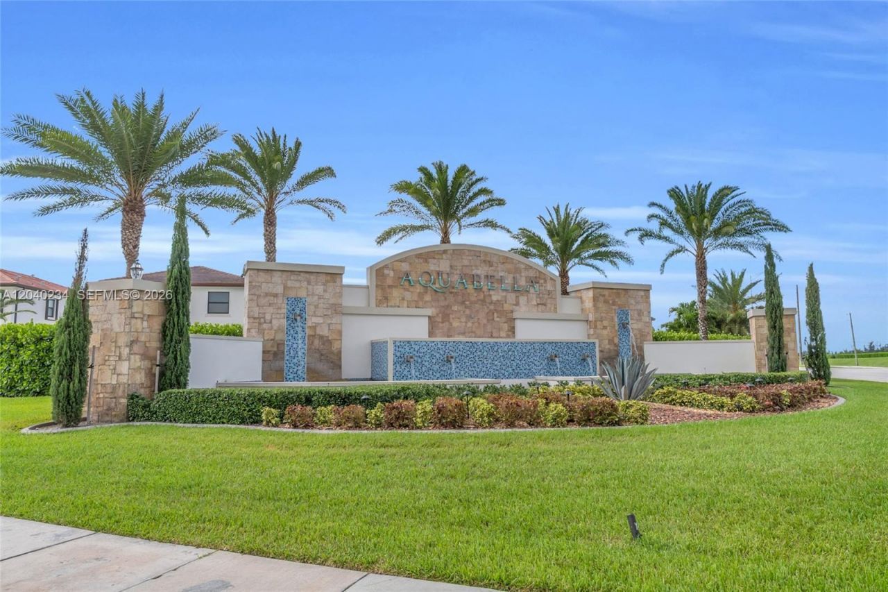 3416 W 109th Pl , Hialeah, FL 33018 Photo