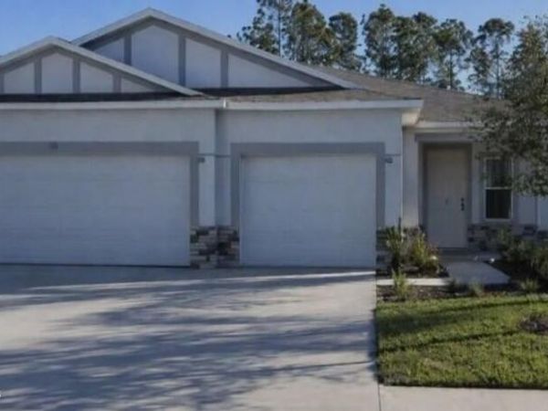 1927 Travelers Palm Drive , Edgewater, FL 32141