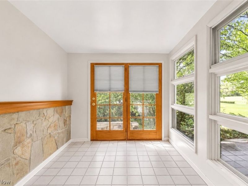 4146 Barclay Messerly Road, Southington, OH 44470 Photo 8