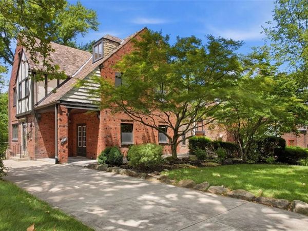 1264 Bellerock St, Pittsburgh, PA 15217
