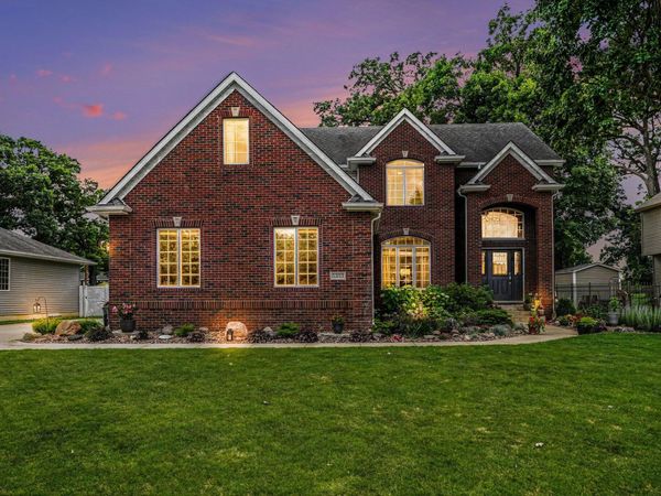 5353 72nd Avenue, Schererville, IN 46375