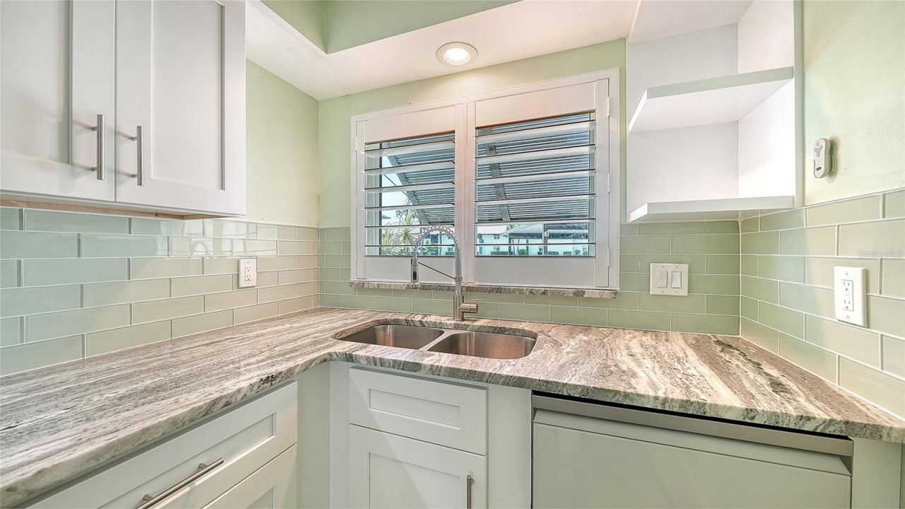 4234 Gulf Of Mexico Drive , Unit M1, Longboat Key, FL 34228 Photo
