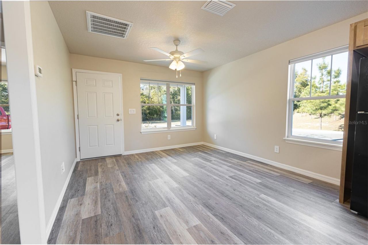 1342 Cottage Circle , Tavares, FL 32778 Photo