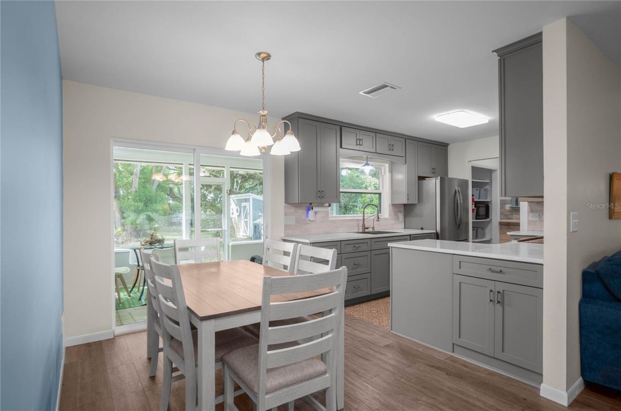 9302 E Redwood Place, Inverness, FL 34450 Photo
