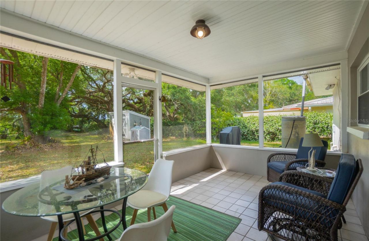 9302 E Redwood Place, Inverness, FL 34450 Photo