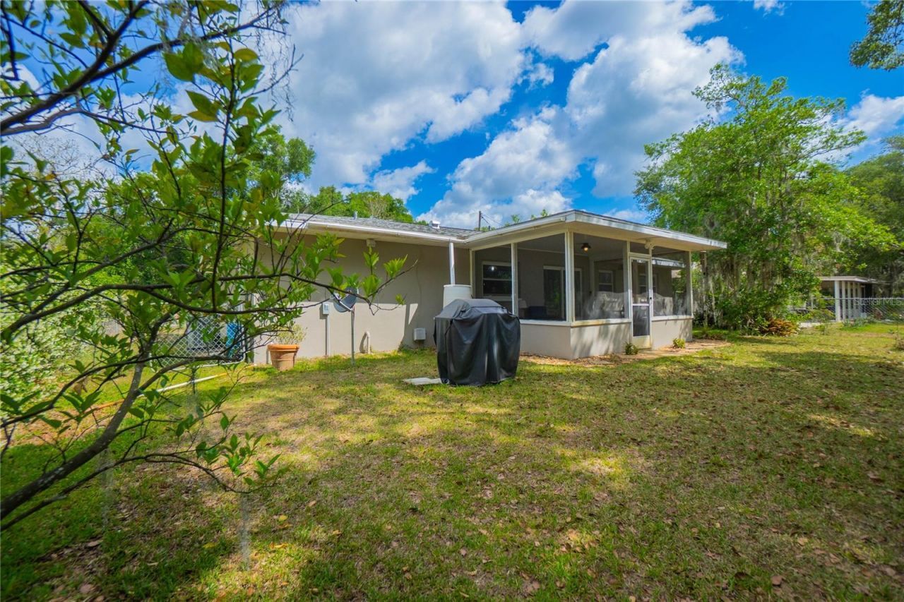 9302 E Redwood Place, Inverness, FL 34450 Photo