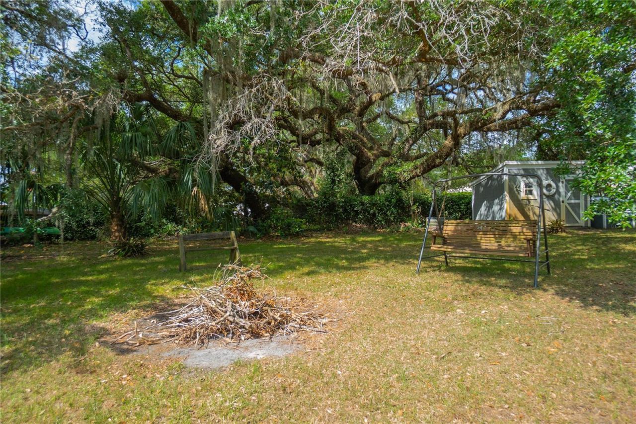 9302 E Redwood Place, Inverness, FL 34450 Photo