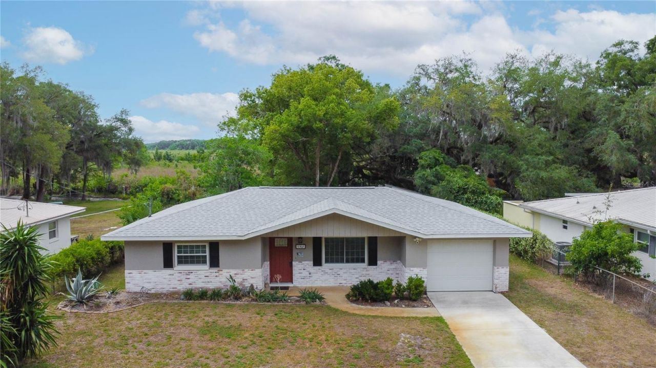 9302 E Redwood Place, Inverness, FL 34450 Photo
