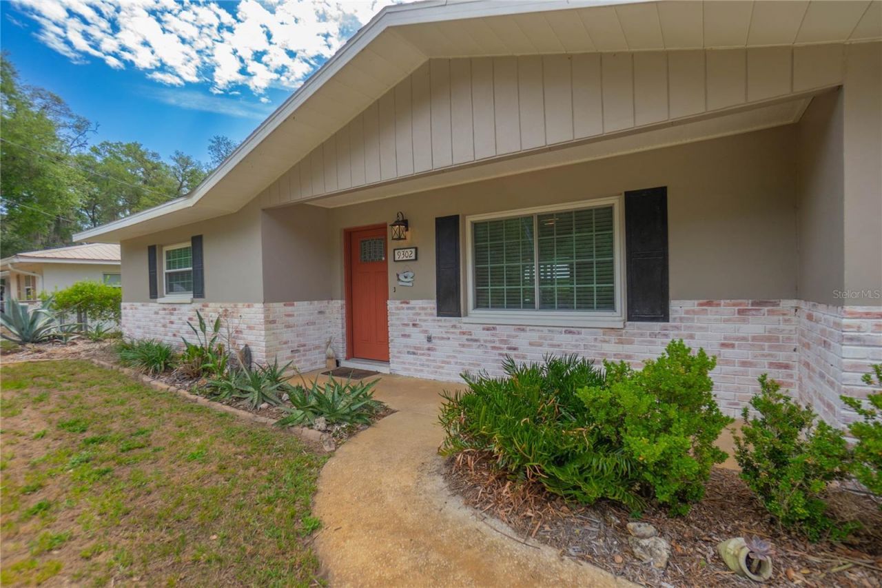 9302 E Redwood Place, Inverness, FL 34450 Photo