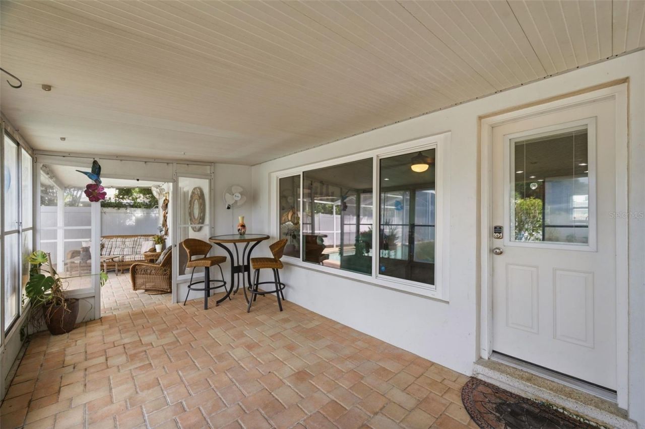 6765 3rd Avenue N, Saint Petersburg, FL 33710 Photo