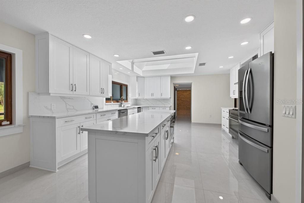 1007 Lakewood Drive, Brandon, FL 33510 Photo