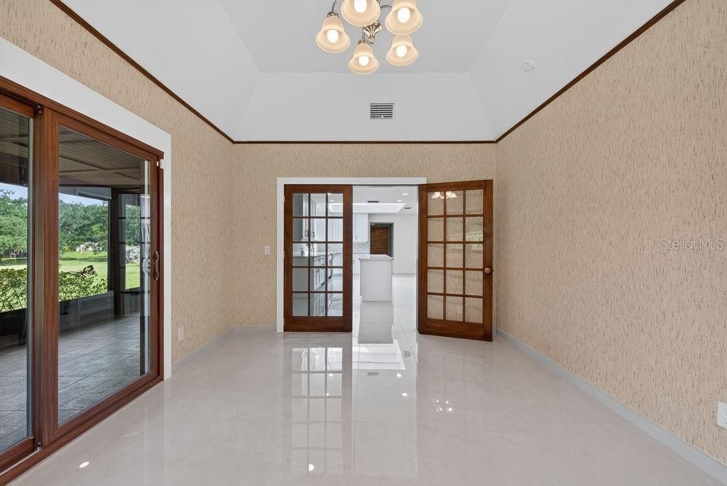 1007 Lakewood Drive, Brandon, FL 33510 Photo