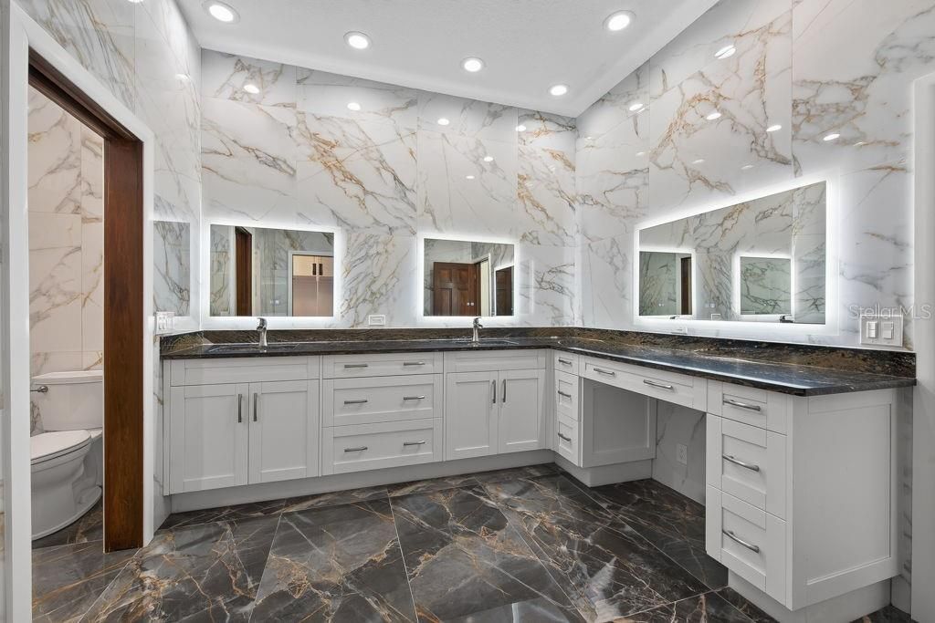 1007 Lakewood Drive, Brandon, FL 33510 Photo