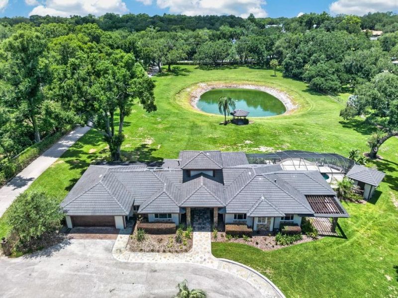1007 Lakewood Drive, Brandon, FL 33510 Photo