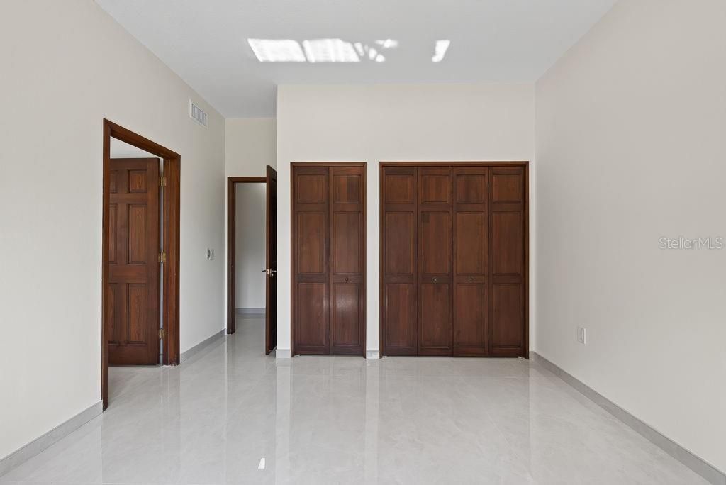 1007 Lakewood Drive, Brandon, FL 33510 Photo
