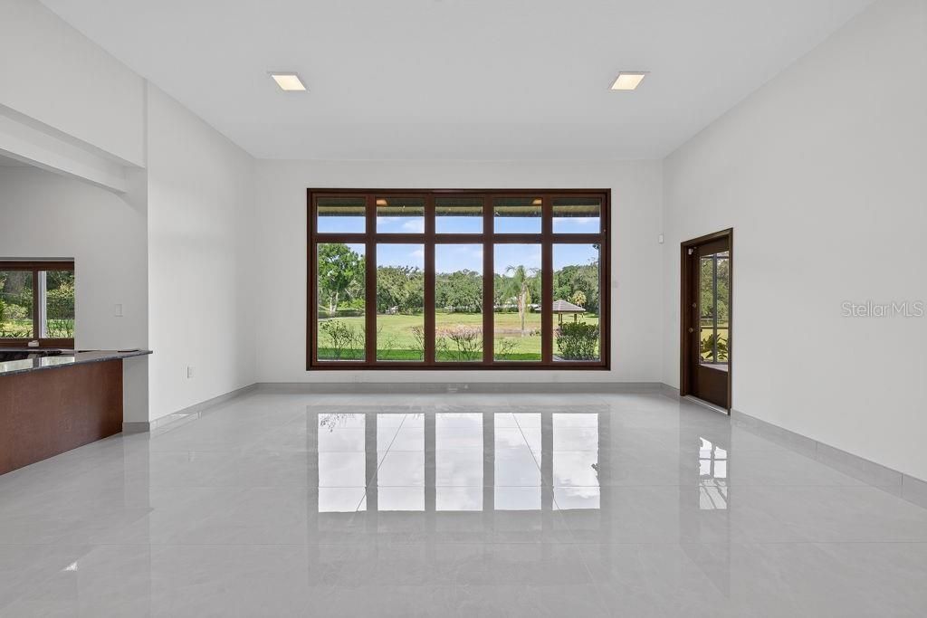 1007 Lakewood Drive, Brandon, FL 33510 Photo