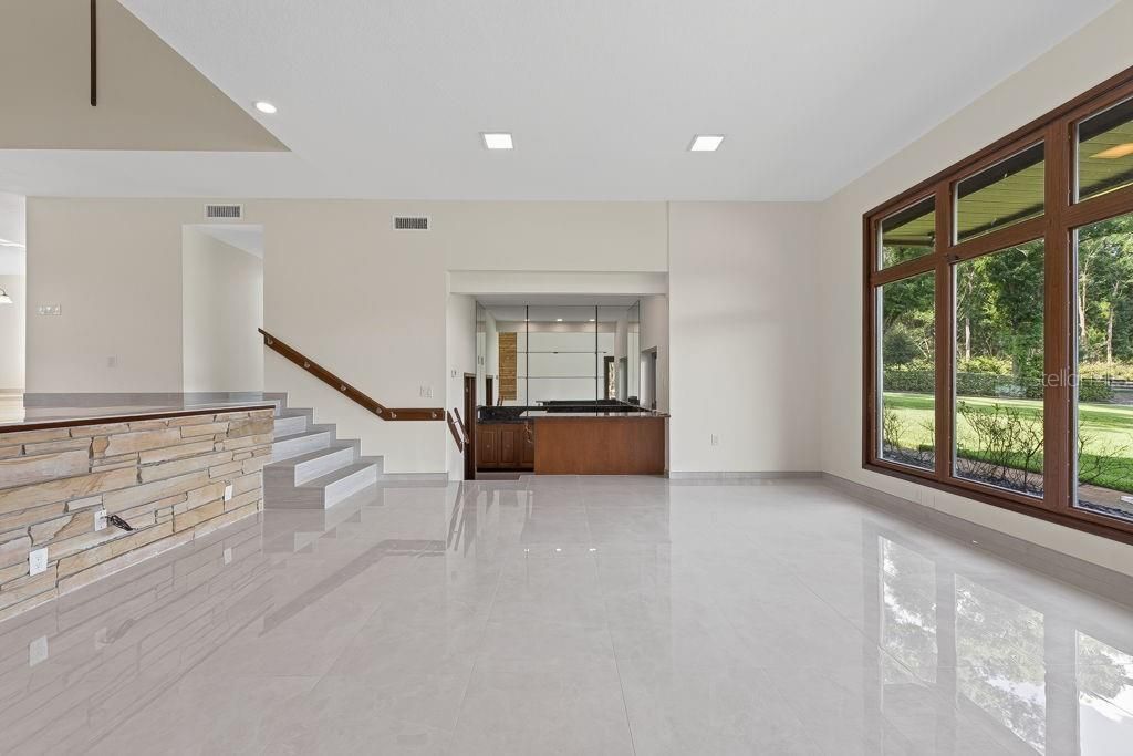 1007 Lakewood Drive, Brandon, FL 33510 Photo