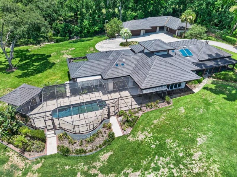 1007 Lakewood Drive, Brandon, FL 33510 Photo