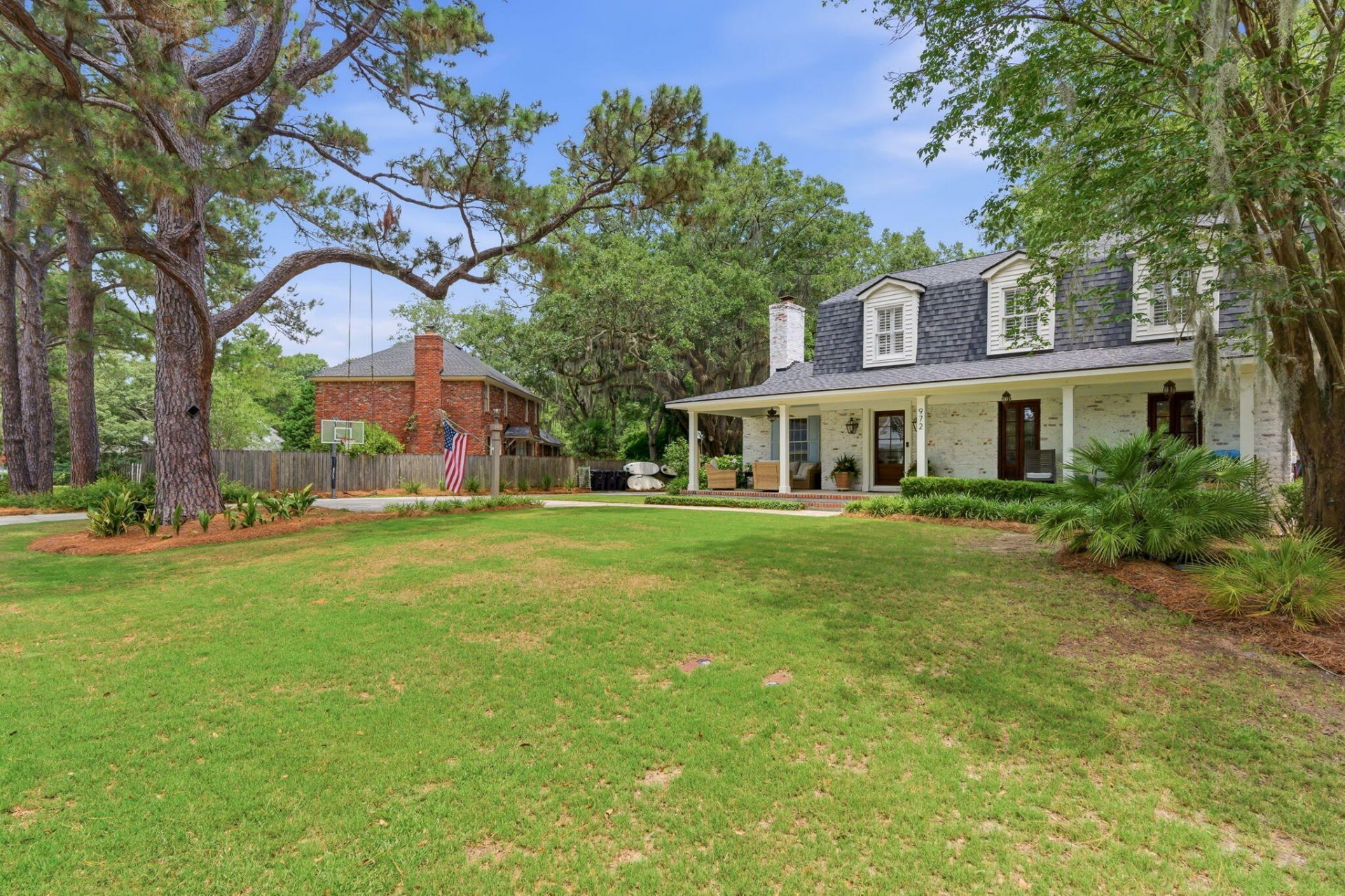 972 Equestrian Drive Photo 4