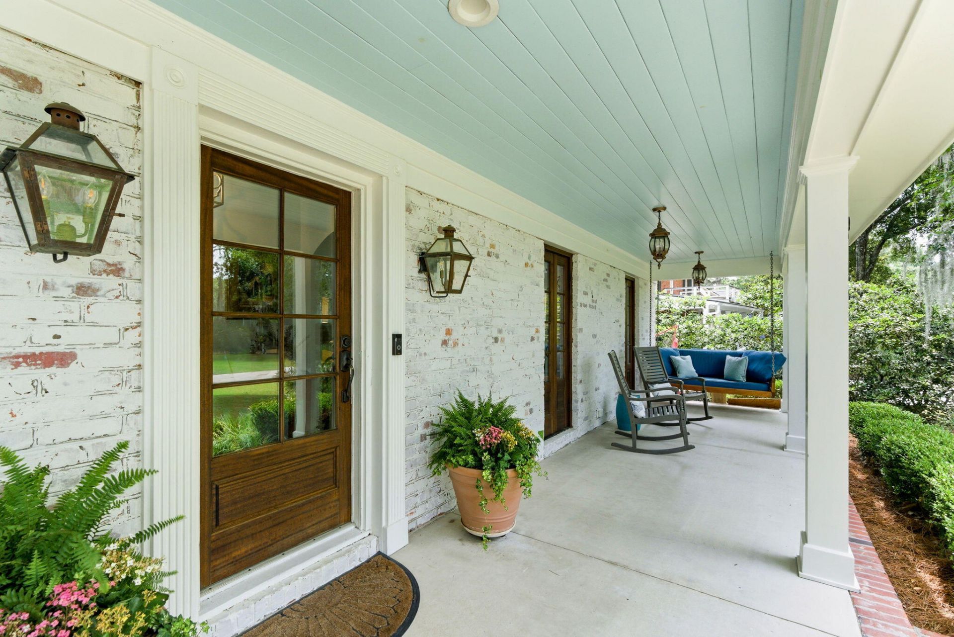 972 Equestrian Drive Photo 6