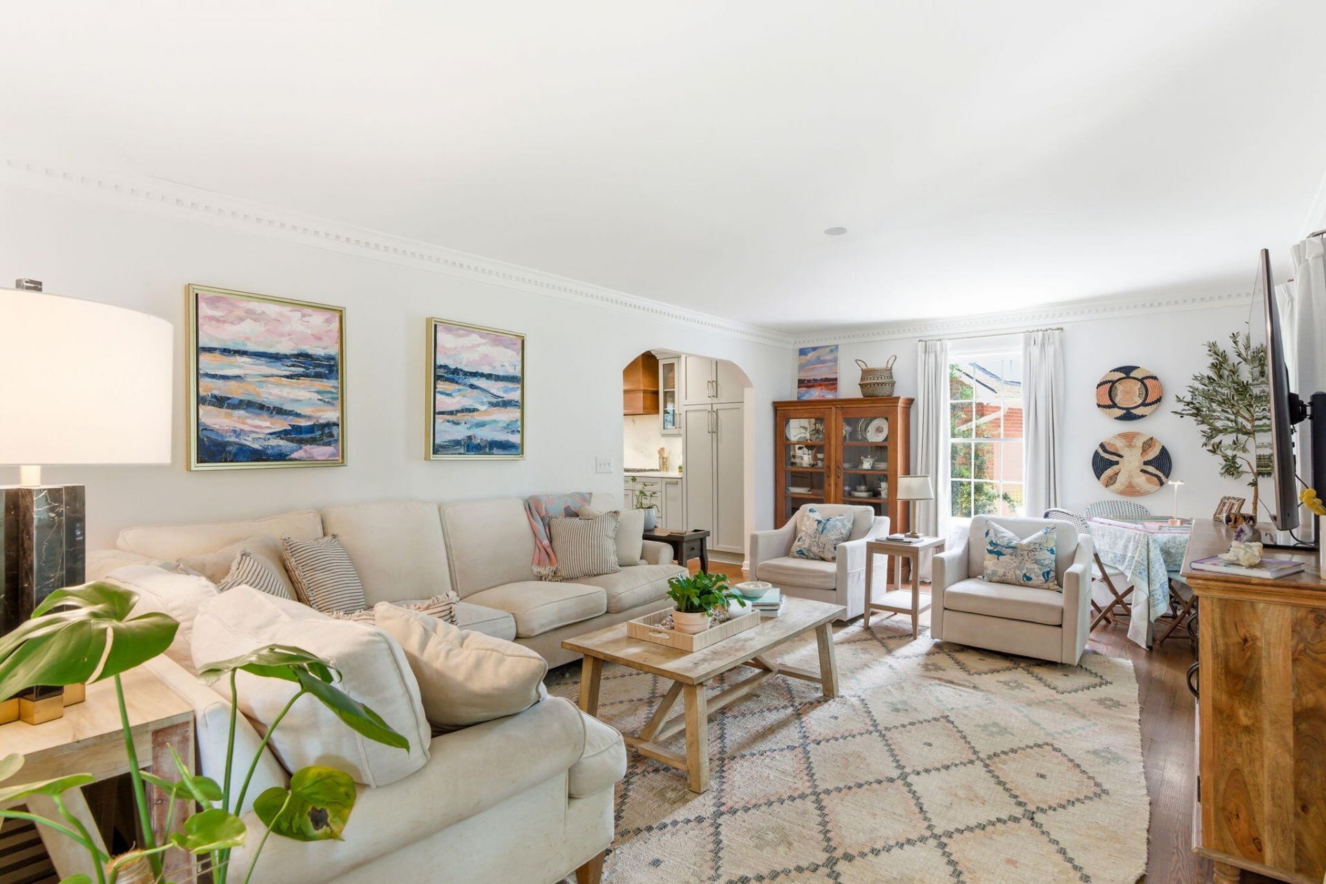 972 Equestrian Drive Photo 8