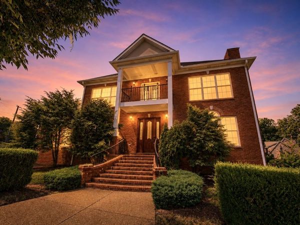 101 Governors Point Blvd , Hendersonville, TN 37075