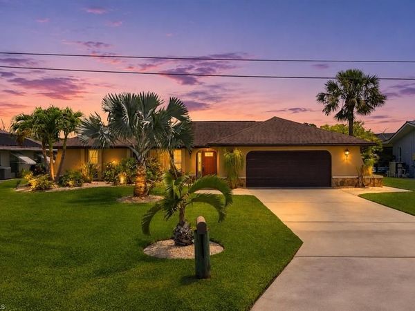 2218 Coral Point DR , CAPE CORAL, FL 33990