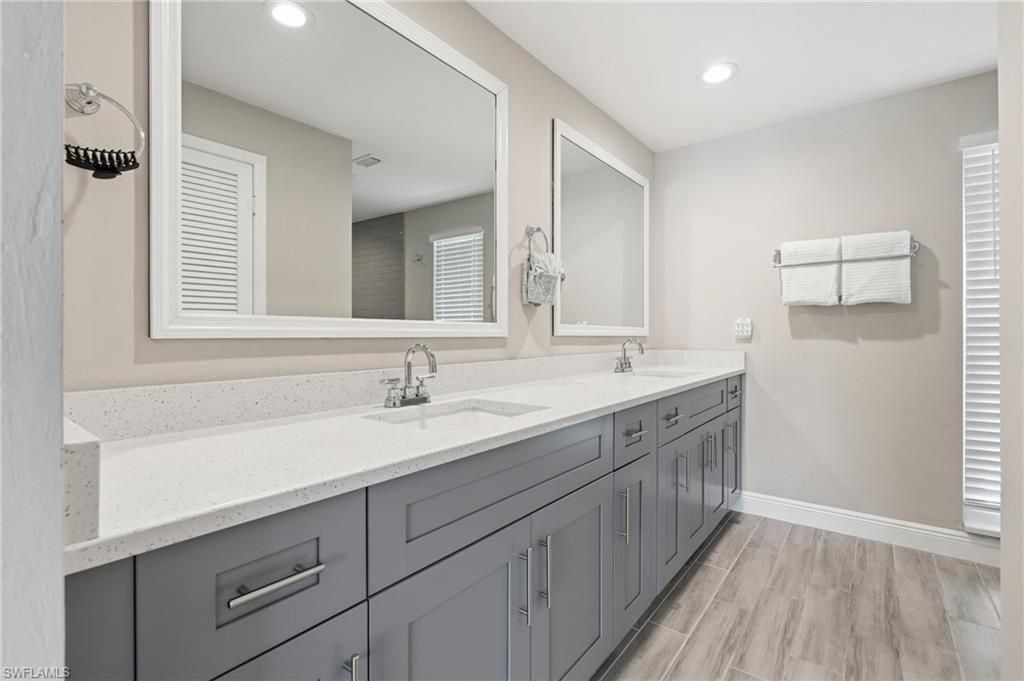 2218 Coral Point Dr, Cape Coral, FL 33990 Photo