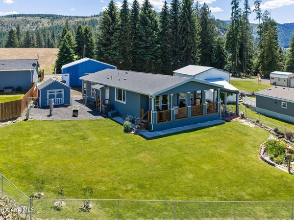 575 Garden Tracts RD, St. Maries, ID 83861