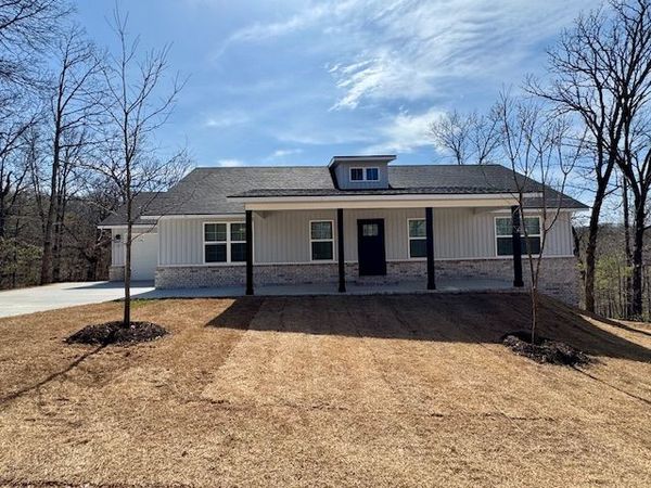 8 Dumfries Drive , Bella Vista, AR 72715