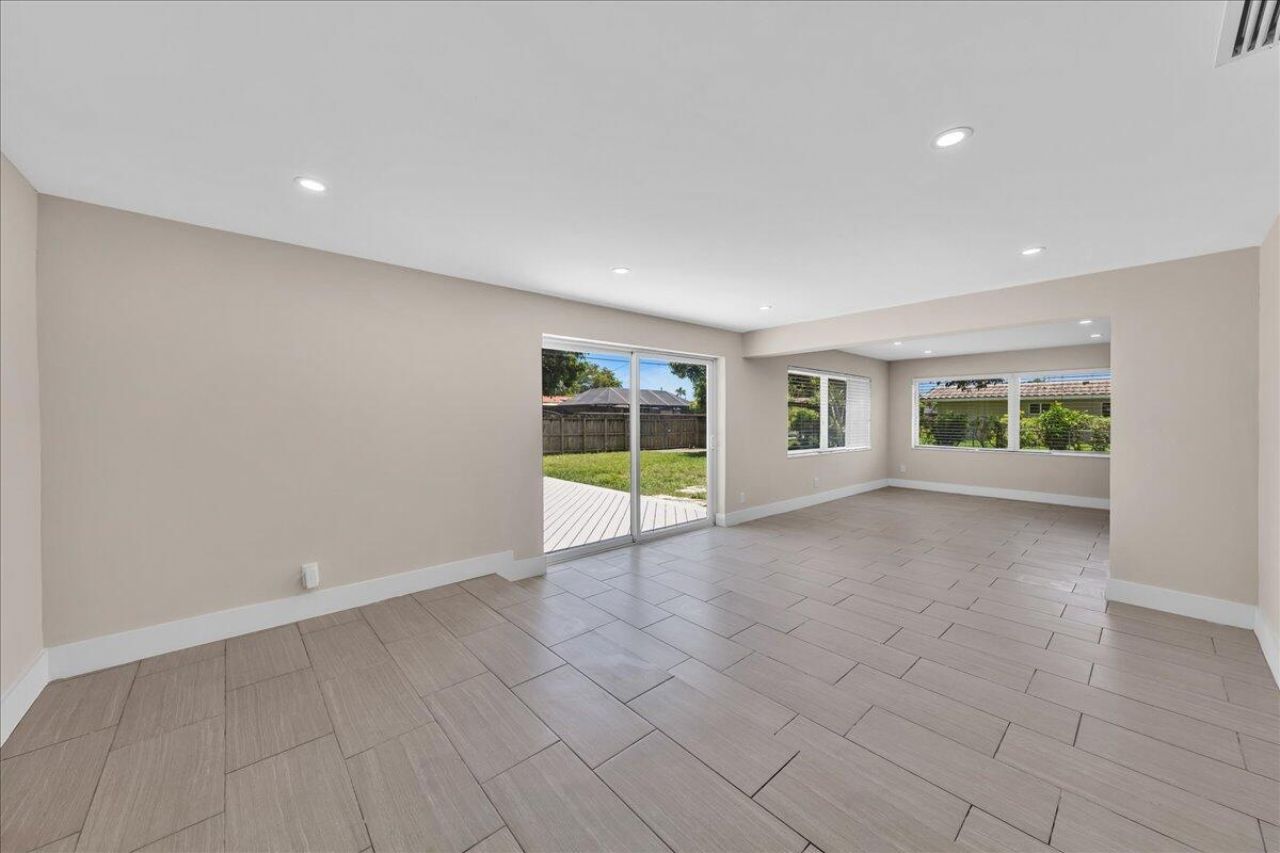 611 N Highland Drive, Hollywood, FL 33021 Photo