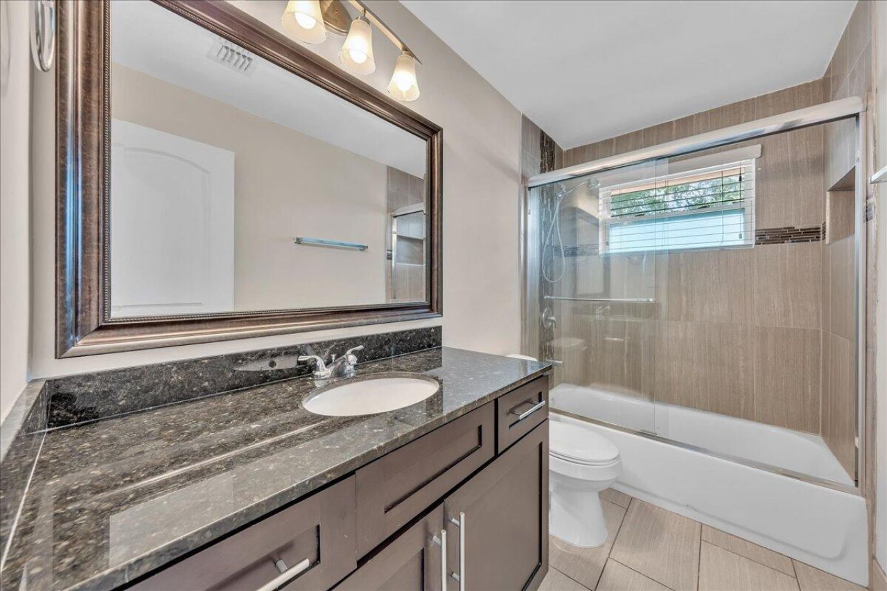 611 N Highland Drive, Hollywood, FL 33021 Photo