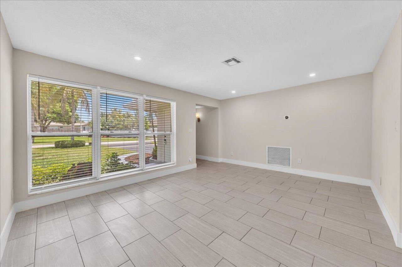 611 N Highland Drive, Hollywood, FL 33021 Photo