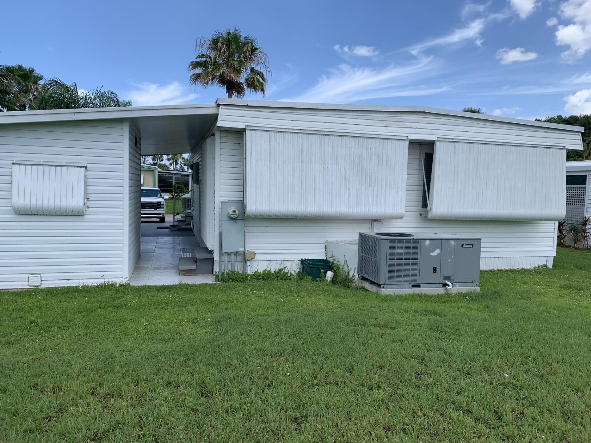 40 Florida Way, Port Saint Lucie, FL 34952 Photo