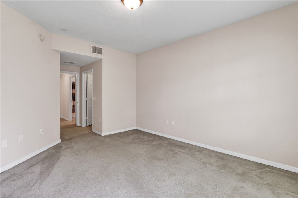 2466 57th Circle, Unit 2466, Vero Beach, FL 32966 Photo
