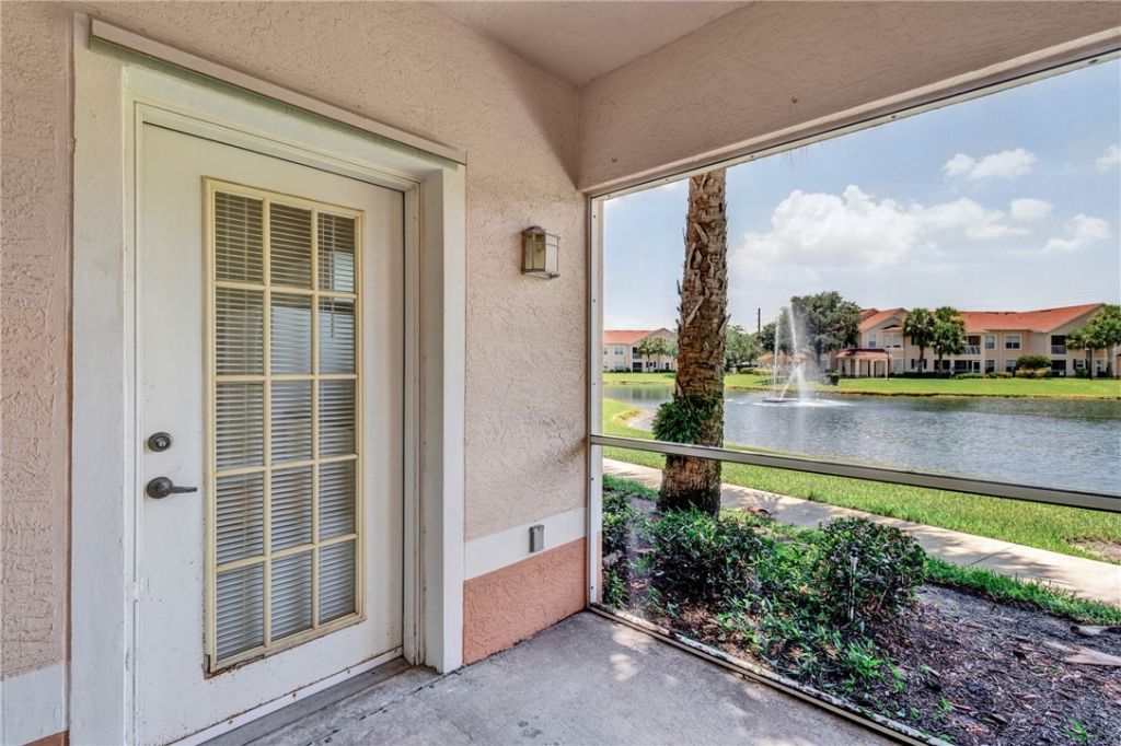 2466 57th Circle, Unit 2466, Vero Beach, FL 32966 Photo
