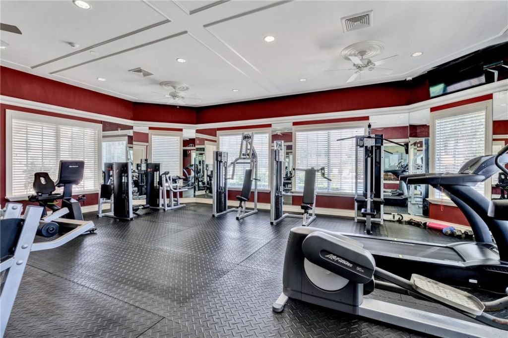 2466 57th Circle, Unit 2466, Vero Beach, FL 32966 Photo
